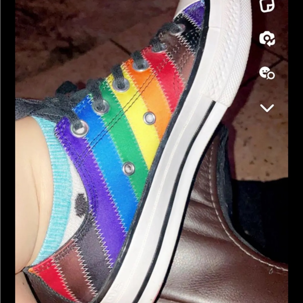 Converse